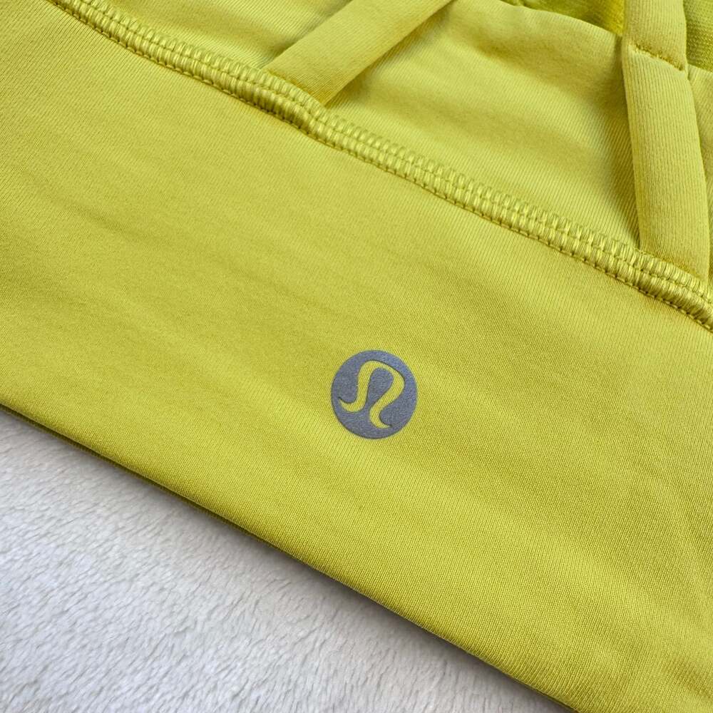 lululemon High neck Sports bra size 6 EUC - Picture 6 of 6